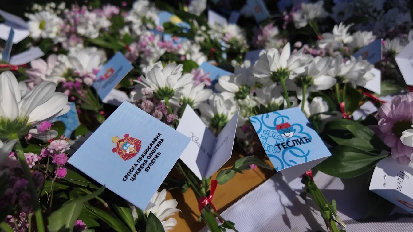 Teslić: “Srbi za Srbe” i SPC na praznik Cvijeti realizovali dva humanitarna događaja (VIDEO)