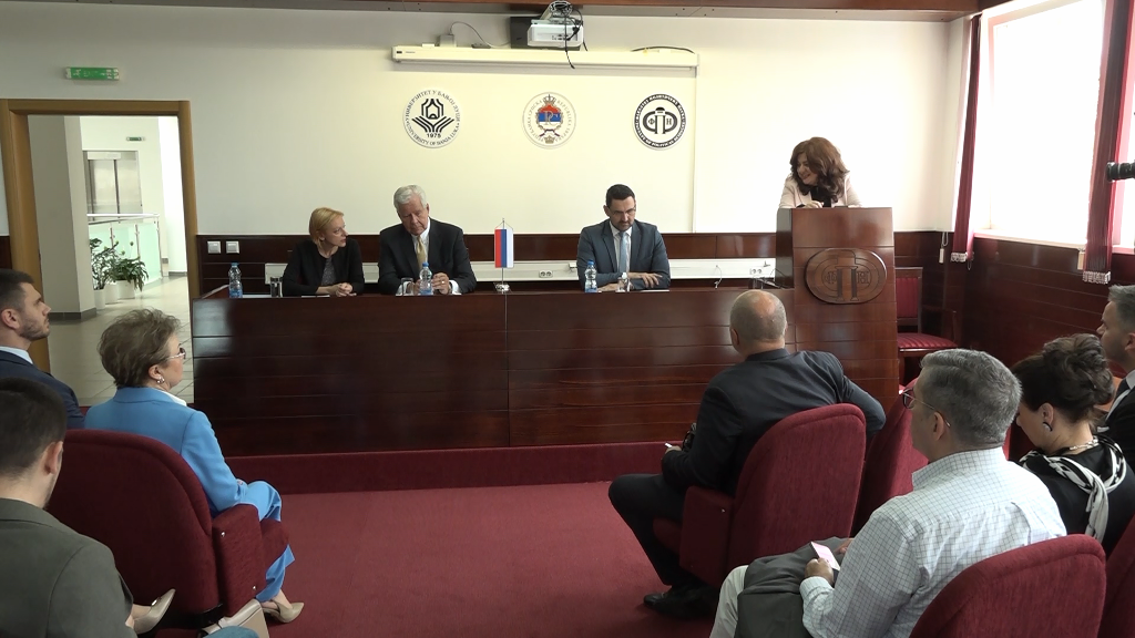 Klokić sa Mekjuenom: Rezolucija o Srebrenici ne vodi ka pomirenju (VIDEO)