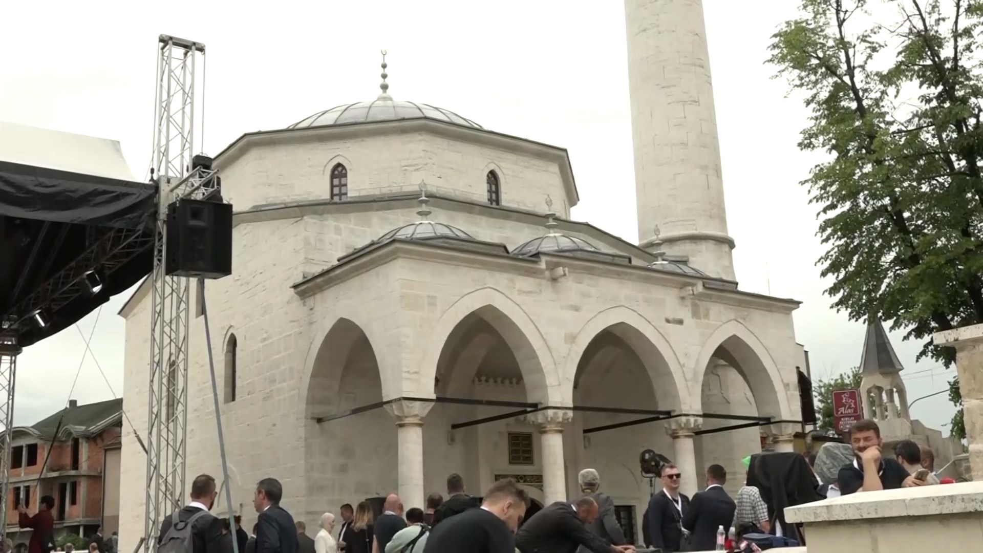 Svečano otvorena džamija Arnaudija u Banjaluci (VIDEO)