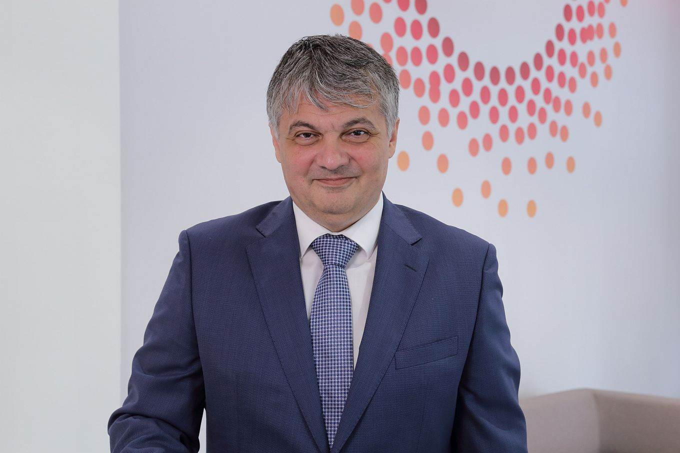 Lučić: Očekujem podršku SAD za treću licencu za mobilnu telefoniju na Kosmetu