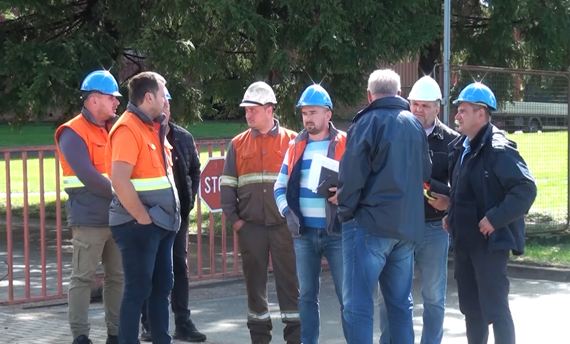 Radnici “Arcelor Mitala” održali jednočasovni štrajk upozorenja  (VIDEO)