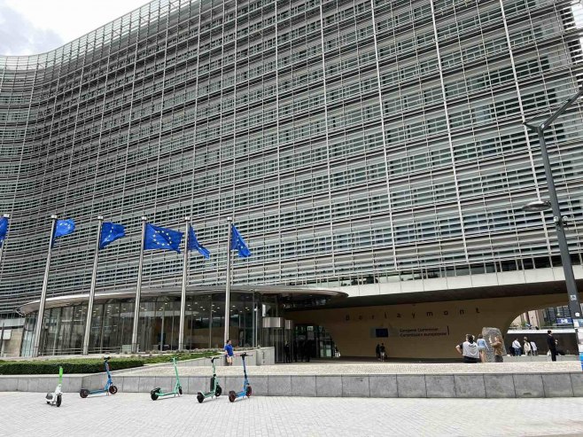 Danas o prijedlogu Evropske komisije da Ukrajini odobri zajam od 14 milijardi evra