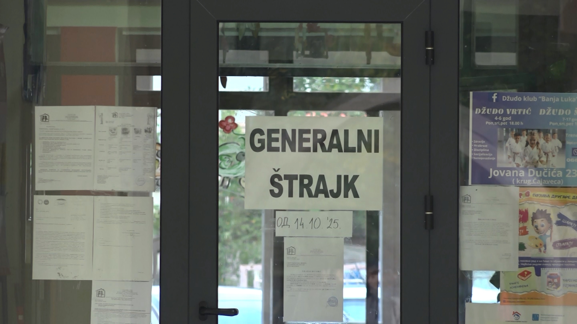 Radnici vrtića u Banjaluci odustali od protesta ali ne i zahtjeva (VIDEO)