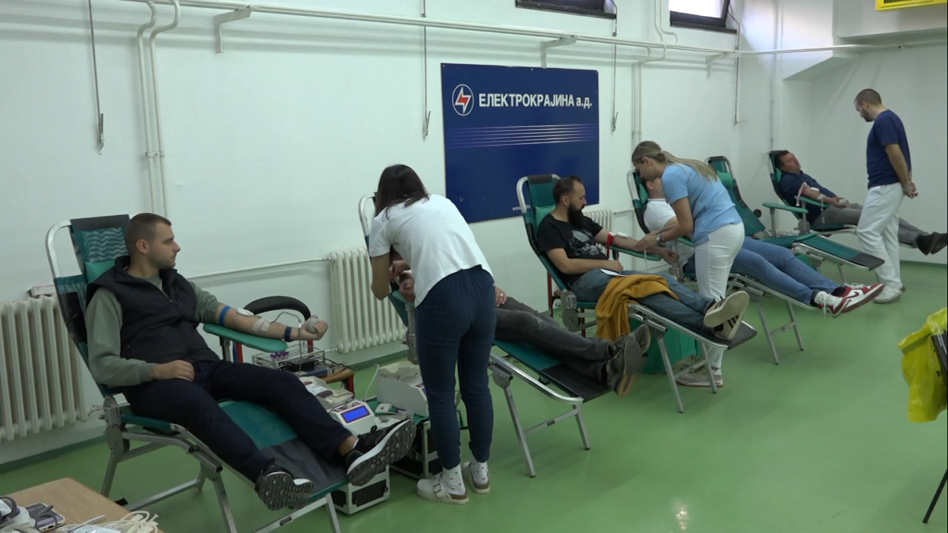 Humanost na djelu: Radnici „Elektrokrajine” darovali krv i pokazali veliko srce (VIDEO)
