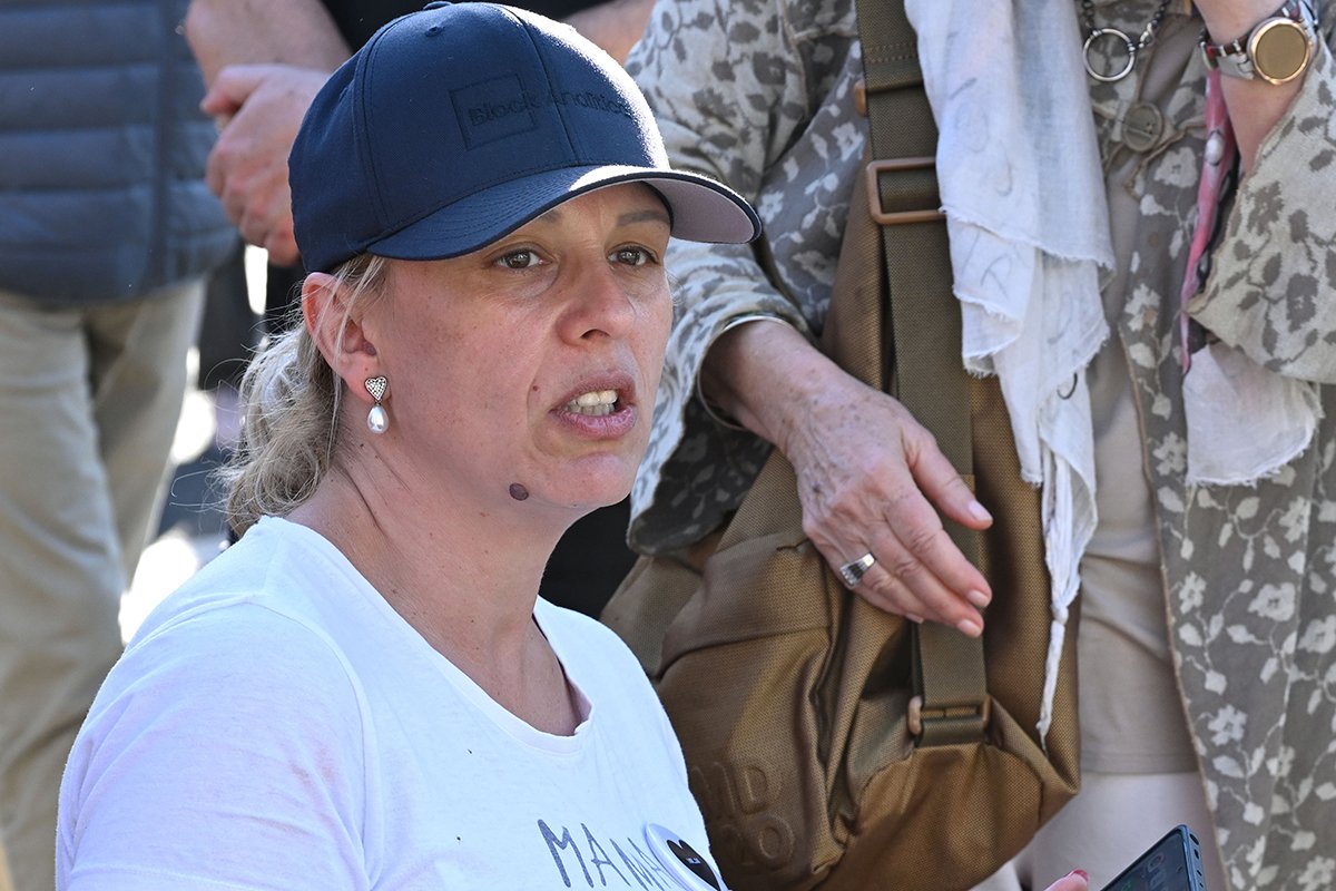 Dijana Hrka prekida štrajk glađu: Svima sam potrebnija živa