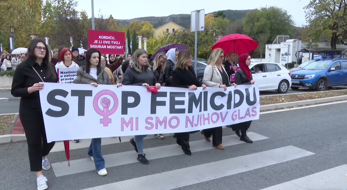 Mostar: Protest zbog ubista Aldine Jahić (VIDEO)