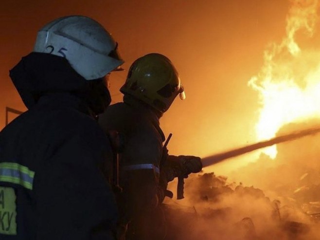 Hrvatska: Požar u Zaboku pod kontrolom, čekaju se rezultati kvaliteta vazduha