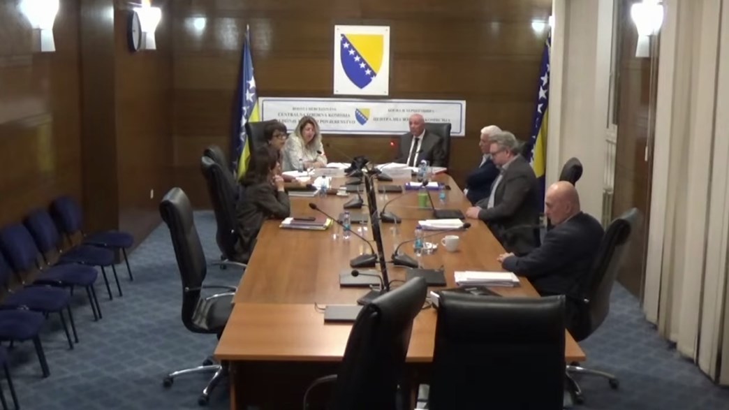 CIK BiH ne zna kako da utvrdi rezultate izbora u RS (VIDEO)