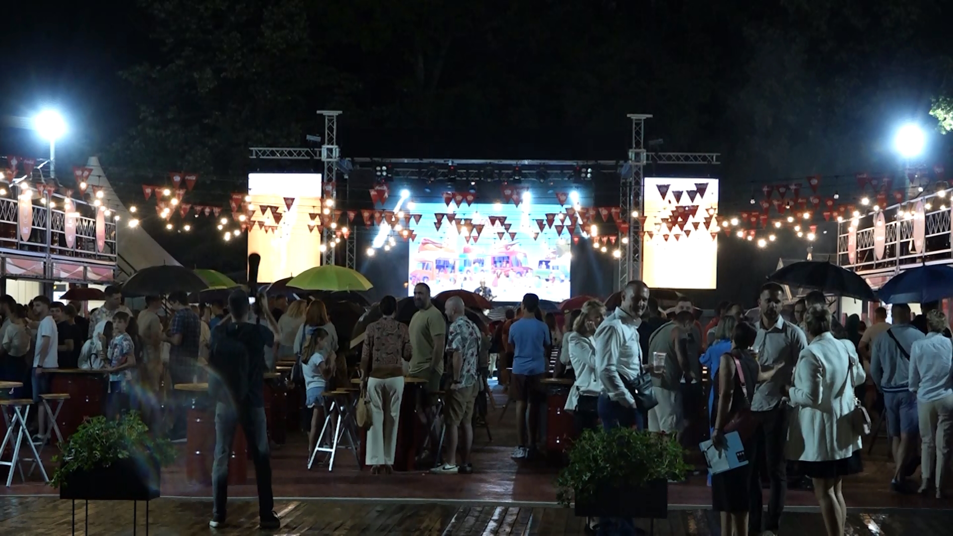 Street Food Fest u Banjaluci: Hrana, muzika i dobar provod (VIDEO)