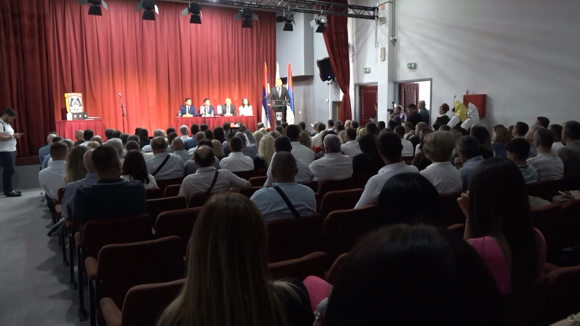 Svečana sjednica u Čelincu: Uručena priznanja najzaslužnijima(VIDEO)
